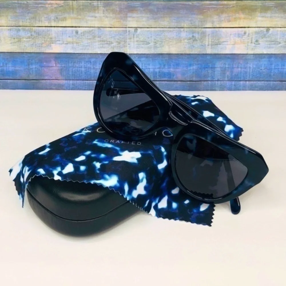 KOMONO Stella Indigo Demi Sunglasses NEW Blue Tortoise Cat Eye